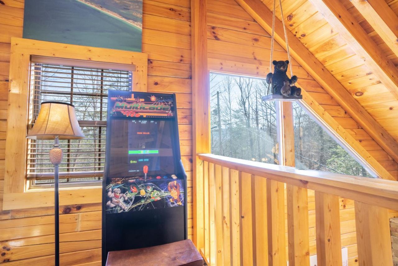 פיג'ן פורג' Comfort Cabin Bearway To Heaven W Private Hot Tub מראה חיצוני תמונה